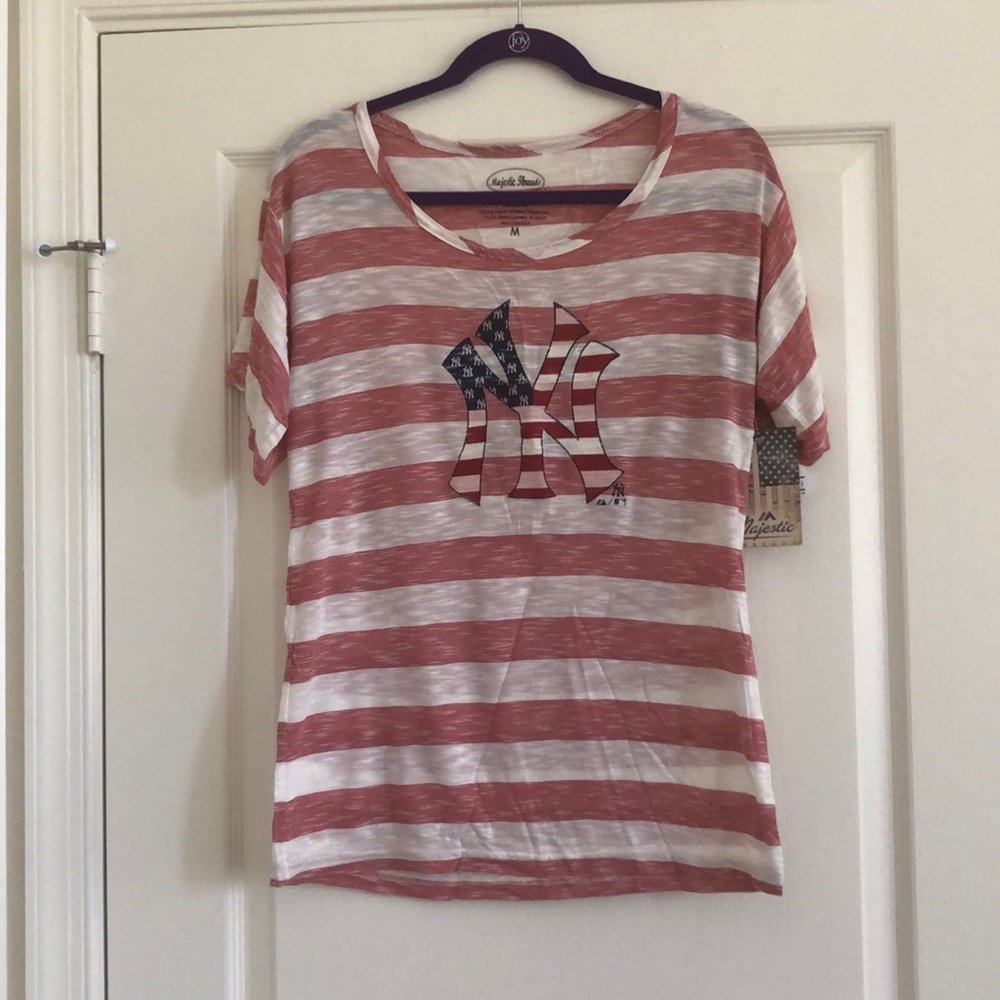 NWT NY Yankees American flag shirt